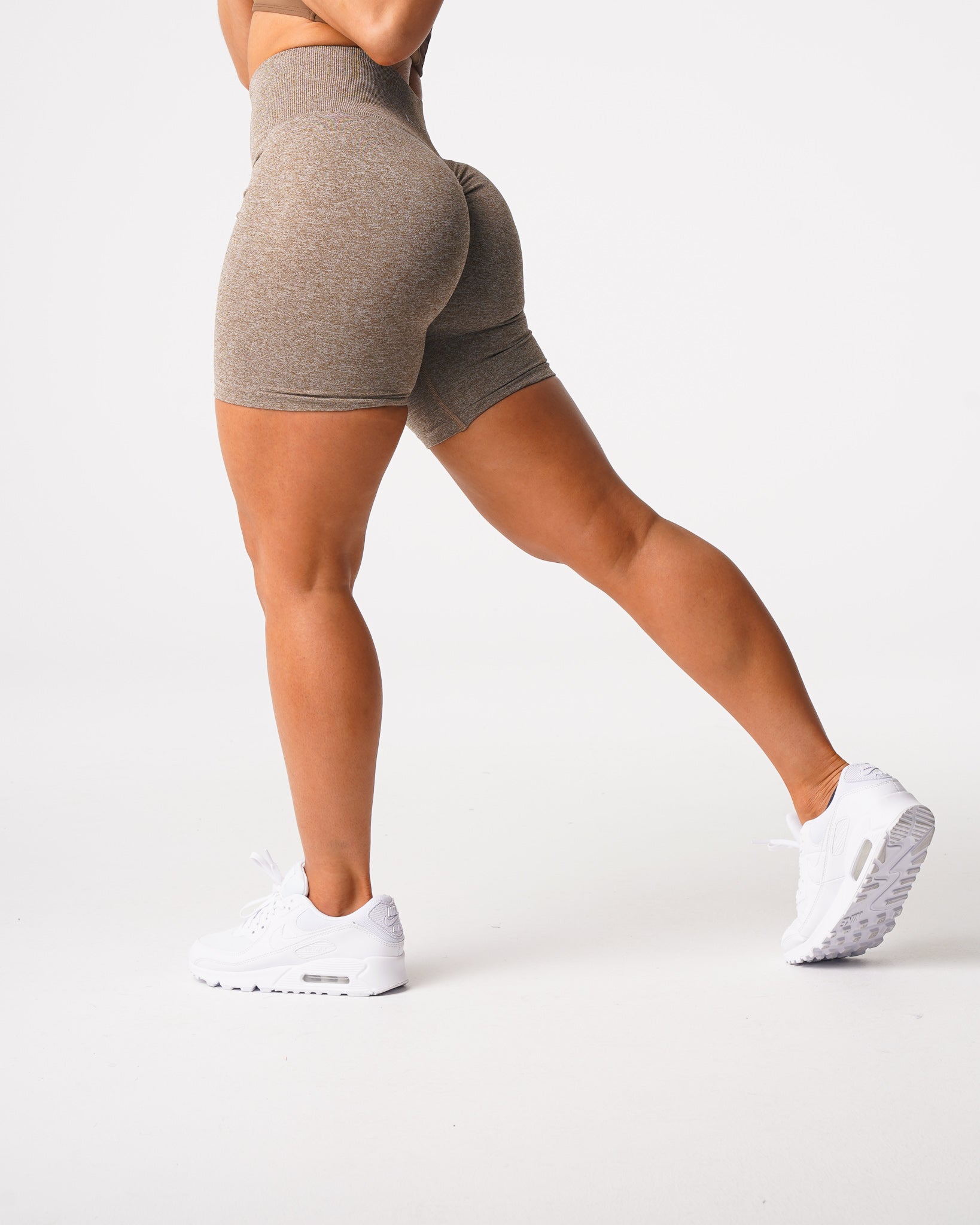 Women Mocha Scrunch Seamless Shorts - NVGTN