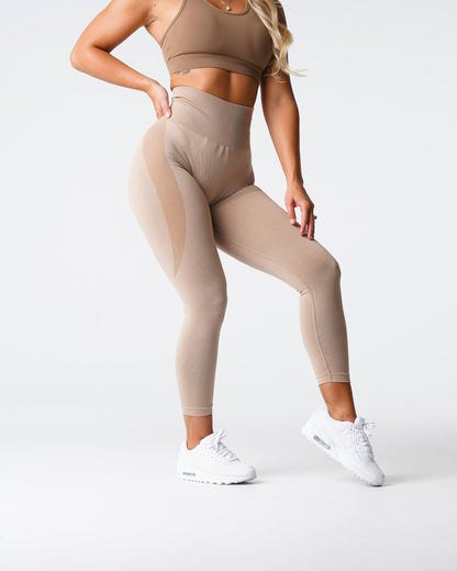 Women Beige Contour Seamless Leggings - NVGTN