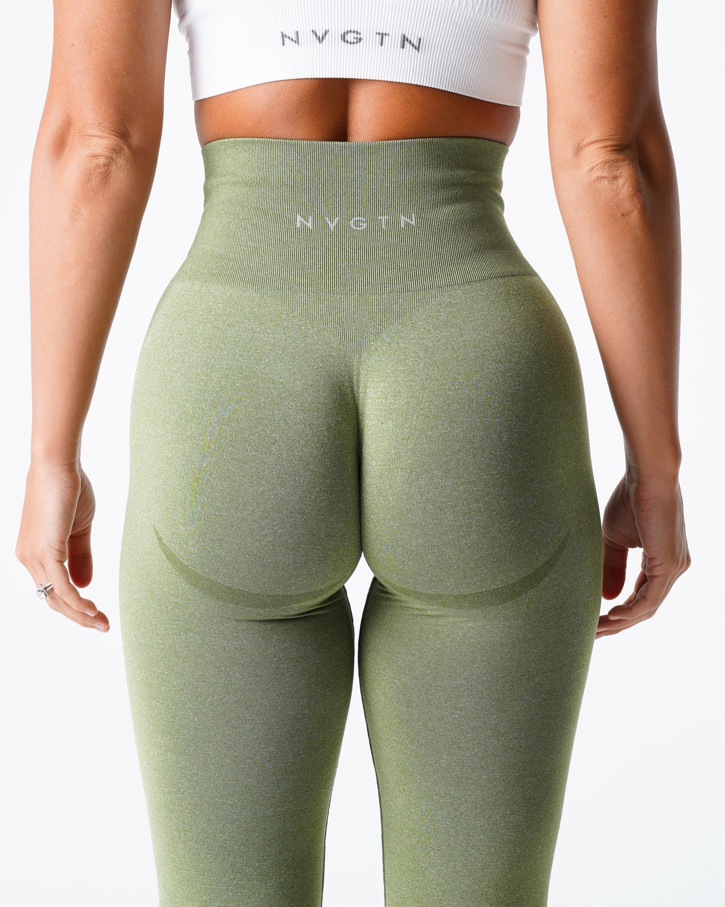 Women Meadow Contour Seamless Leggings - NVGTN
