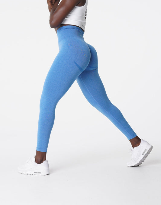 Women Ocean Blue Curve Seamless Leggings - NVGTN