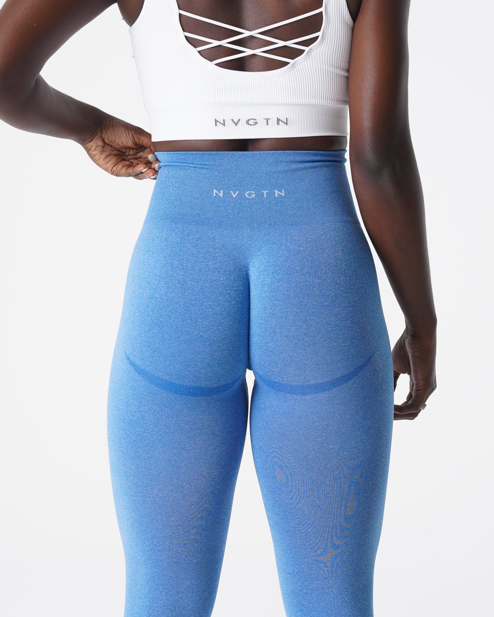 Women Ocean Blue Curve Seamless Leggings - NVGTN