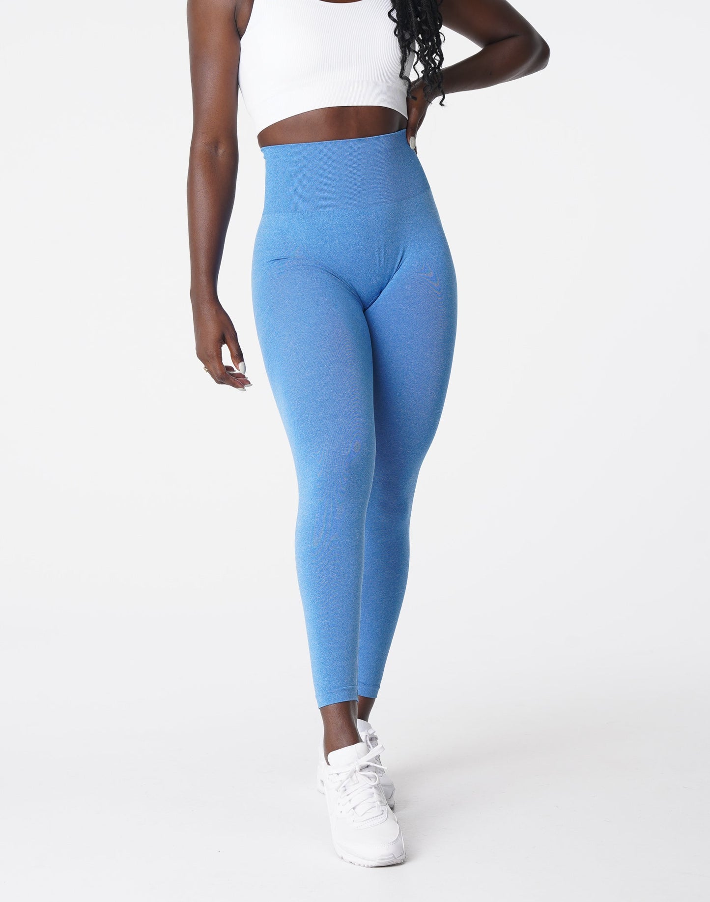 Women Ocean Blue Curve Seamless Leggings - NVGTN
