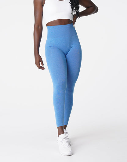 Women Ocean Blue Curve Seamless Leggings - NVGTN