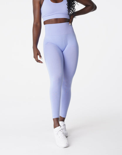 Women Periwinkle Curve Seamless Leggings - NVGTN