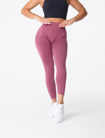 Women Maroon NV Seamless Leggings - NVGTN
