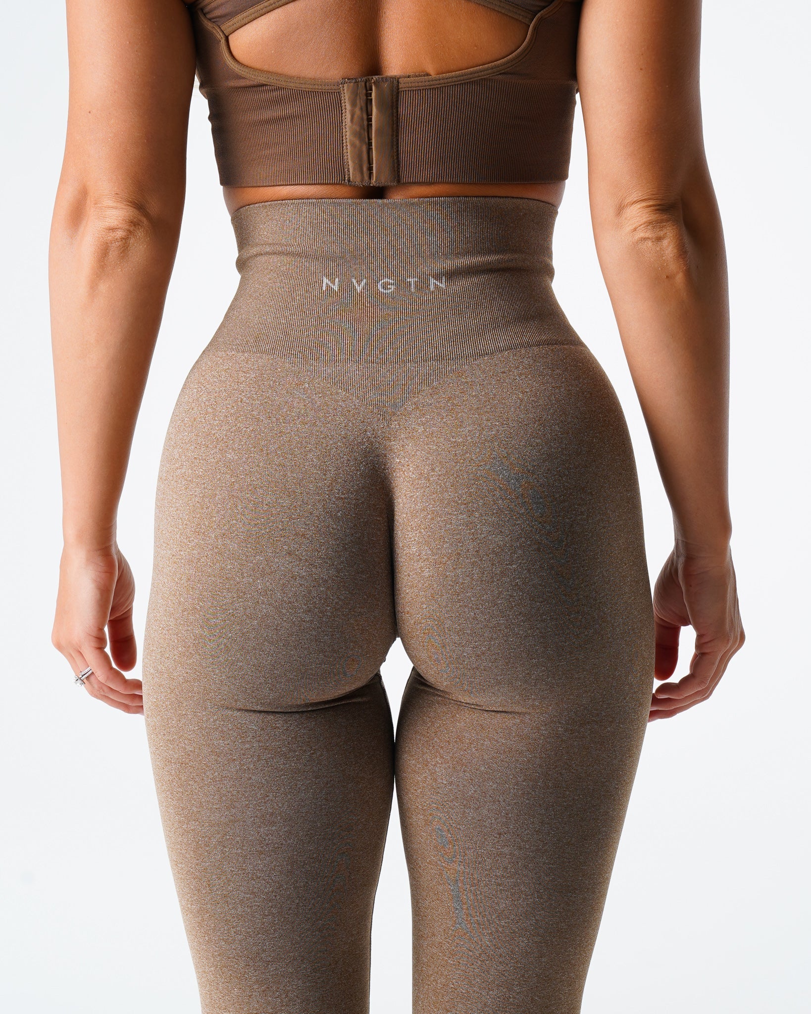 Women Mocha NV Seamless Leggings - NVGTN