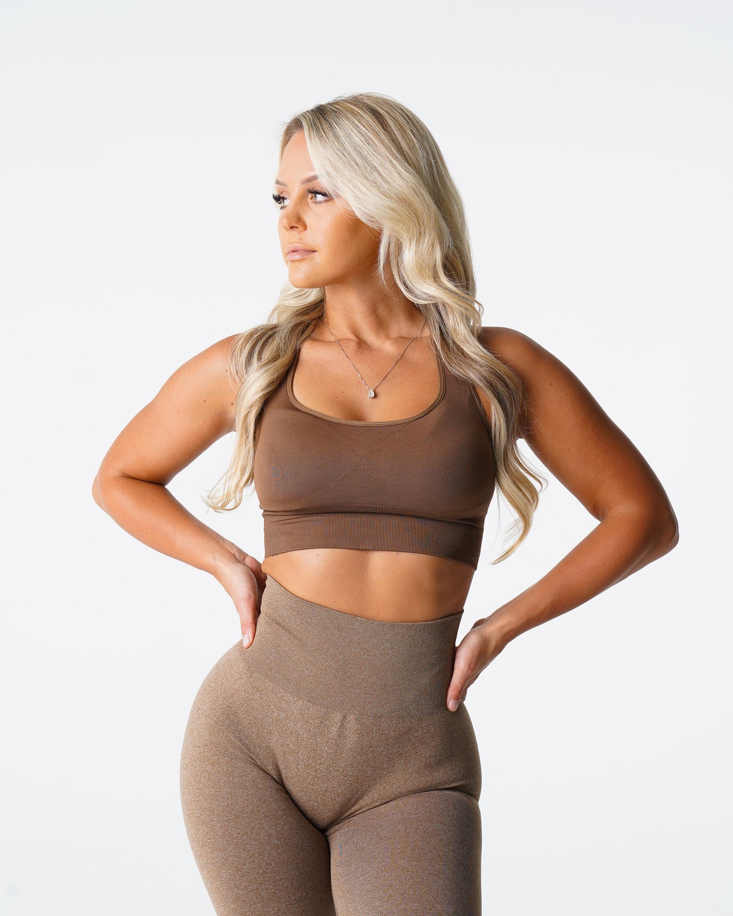 Women Mocha Ignite Seamless Bra - NVGTN