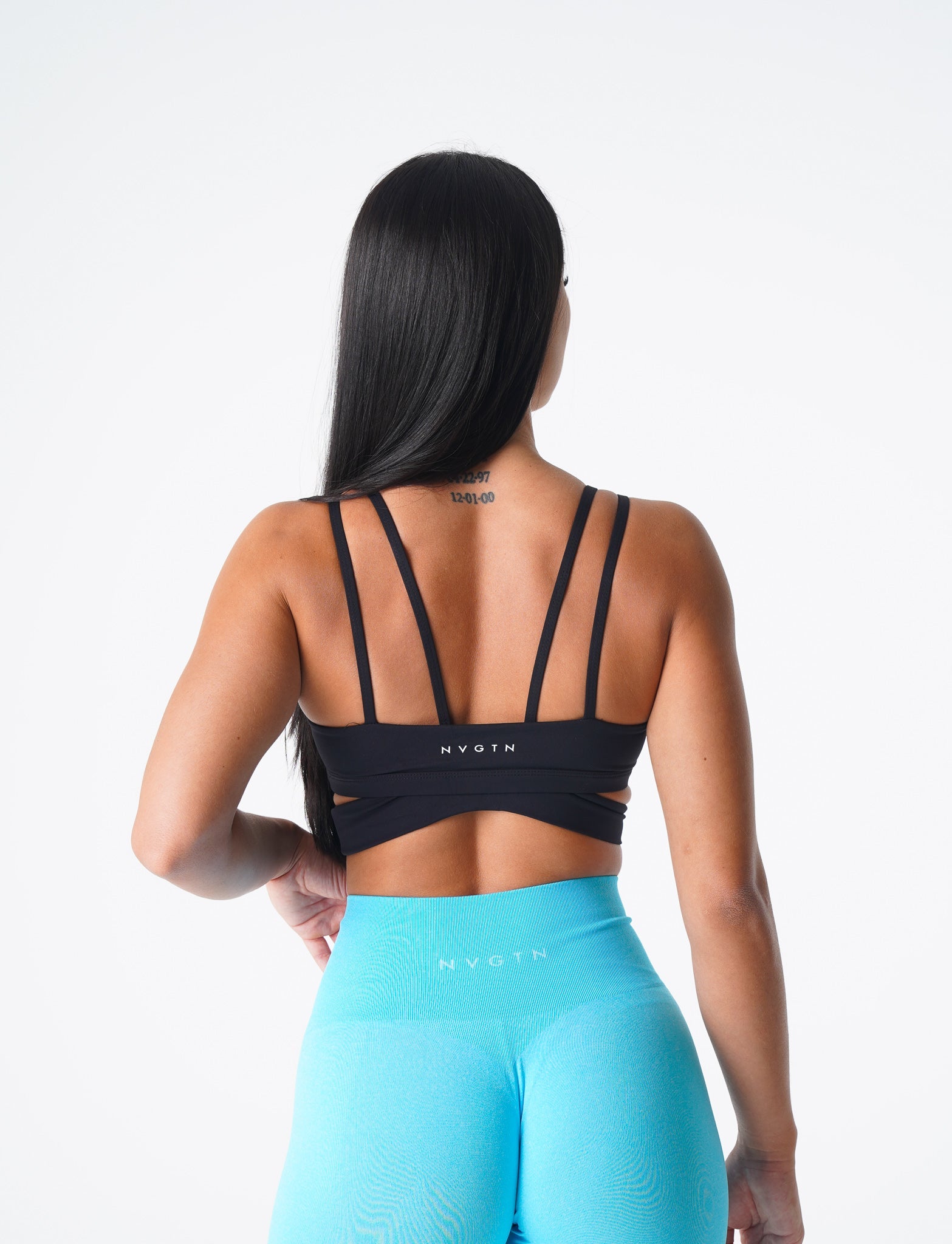 Women Black Revolve Bra - NVGTN