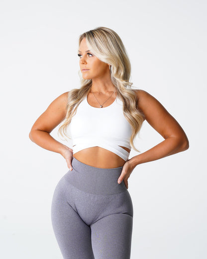 Women White Sculpt Seamless Bra Top - NVGTN