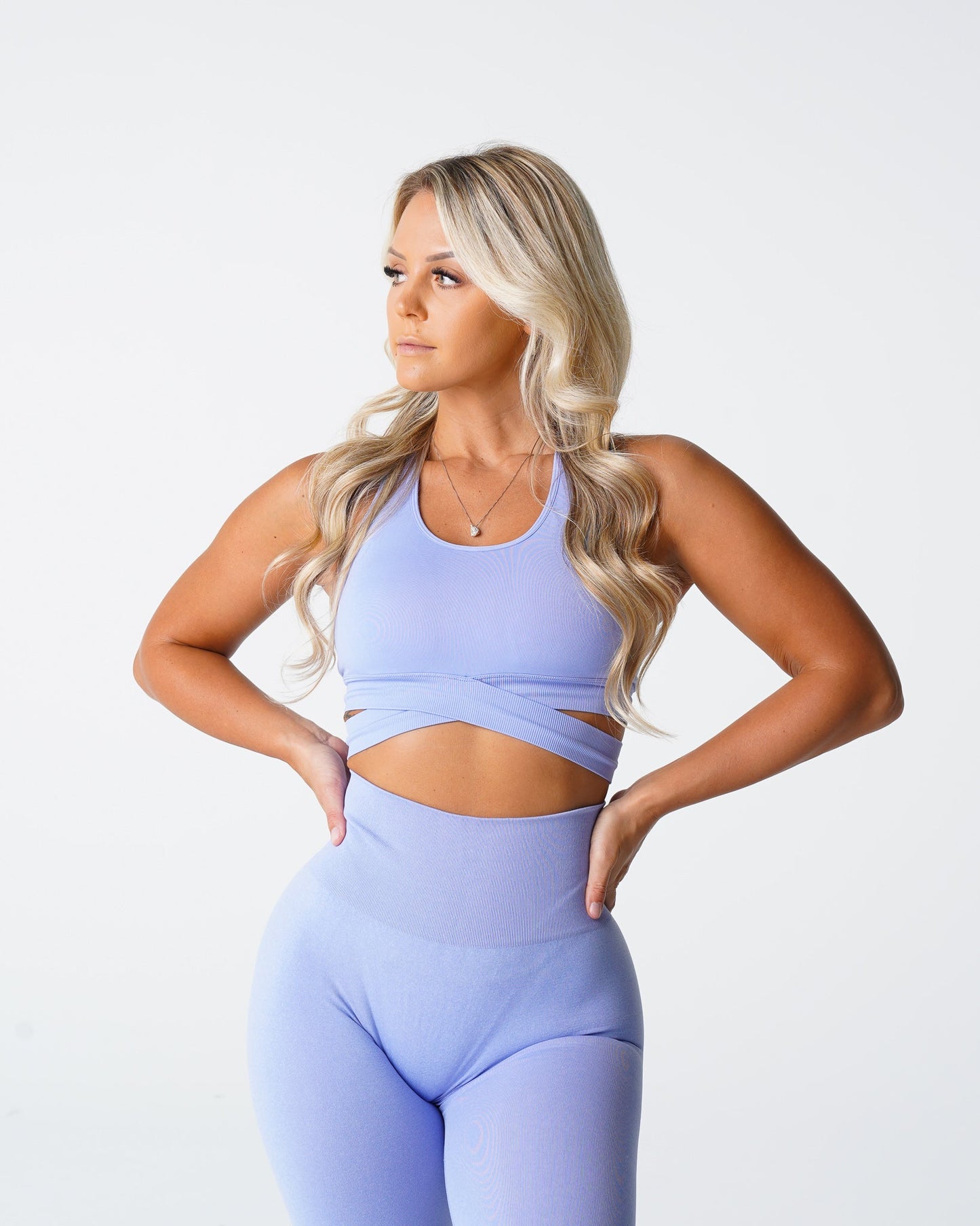 Women Periwinkle Sculpt Seamless Bra Top - NVGTN