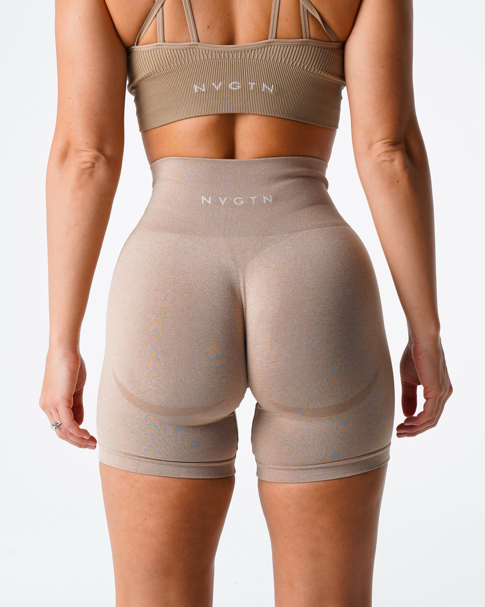 Women Beige Contour Seamless Shorts - NVGTN