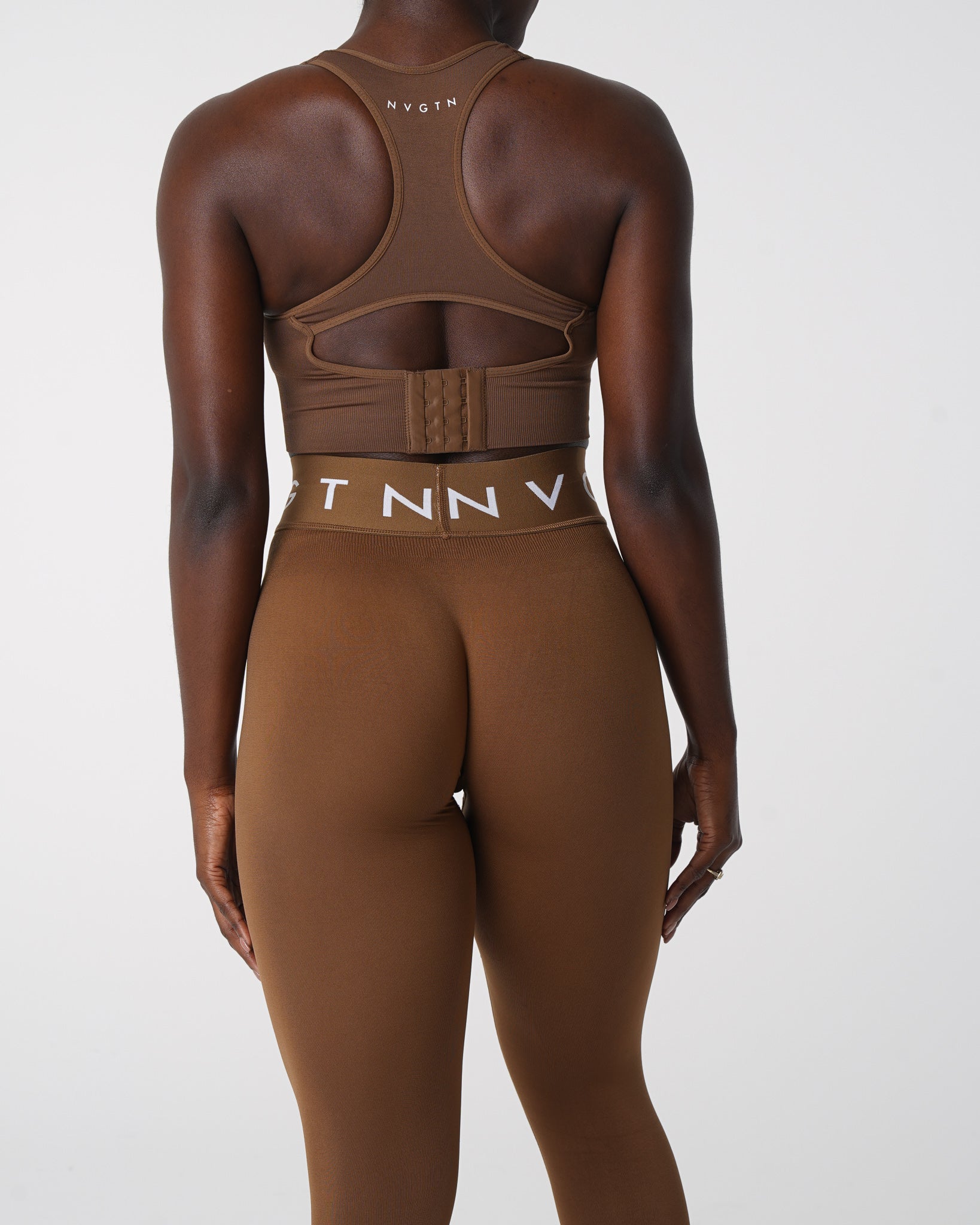 Women Mocha Sport Seamless Leggings - NVGTN