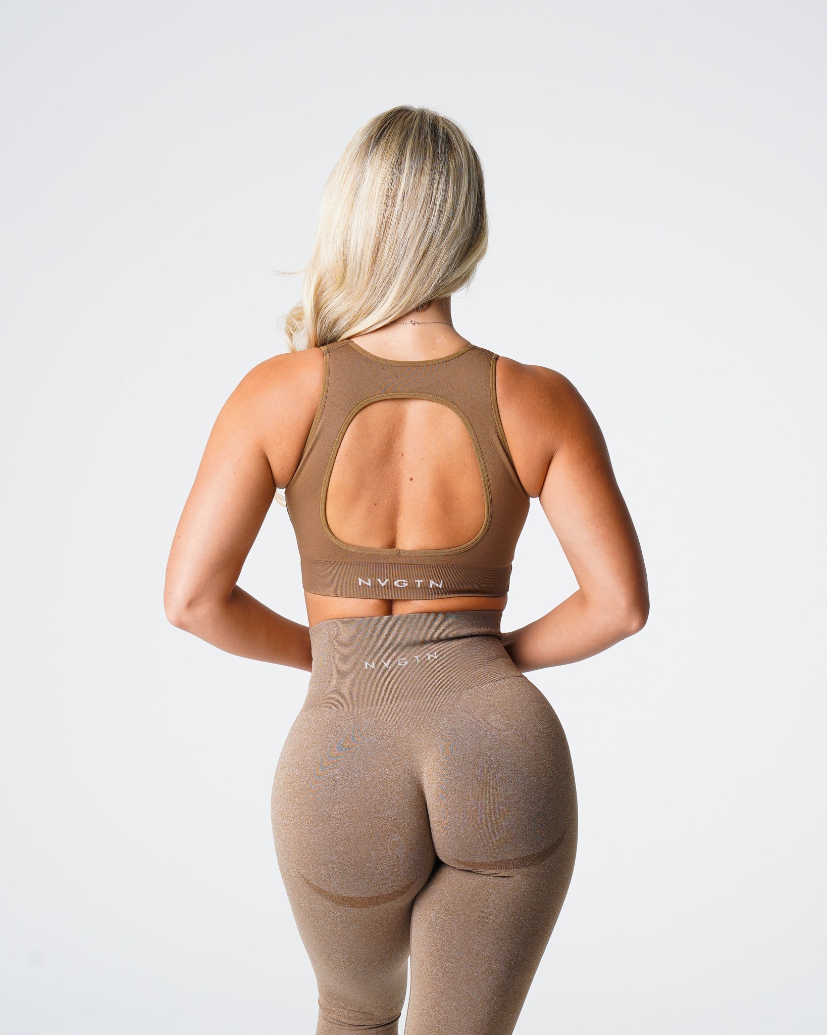 Women Mocha Pursuit Seamless Bra - NVGTN
