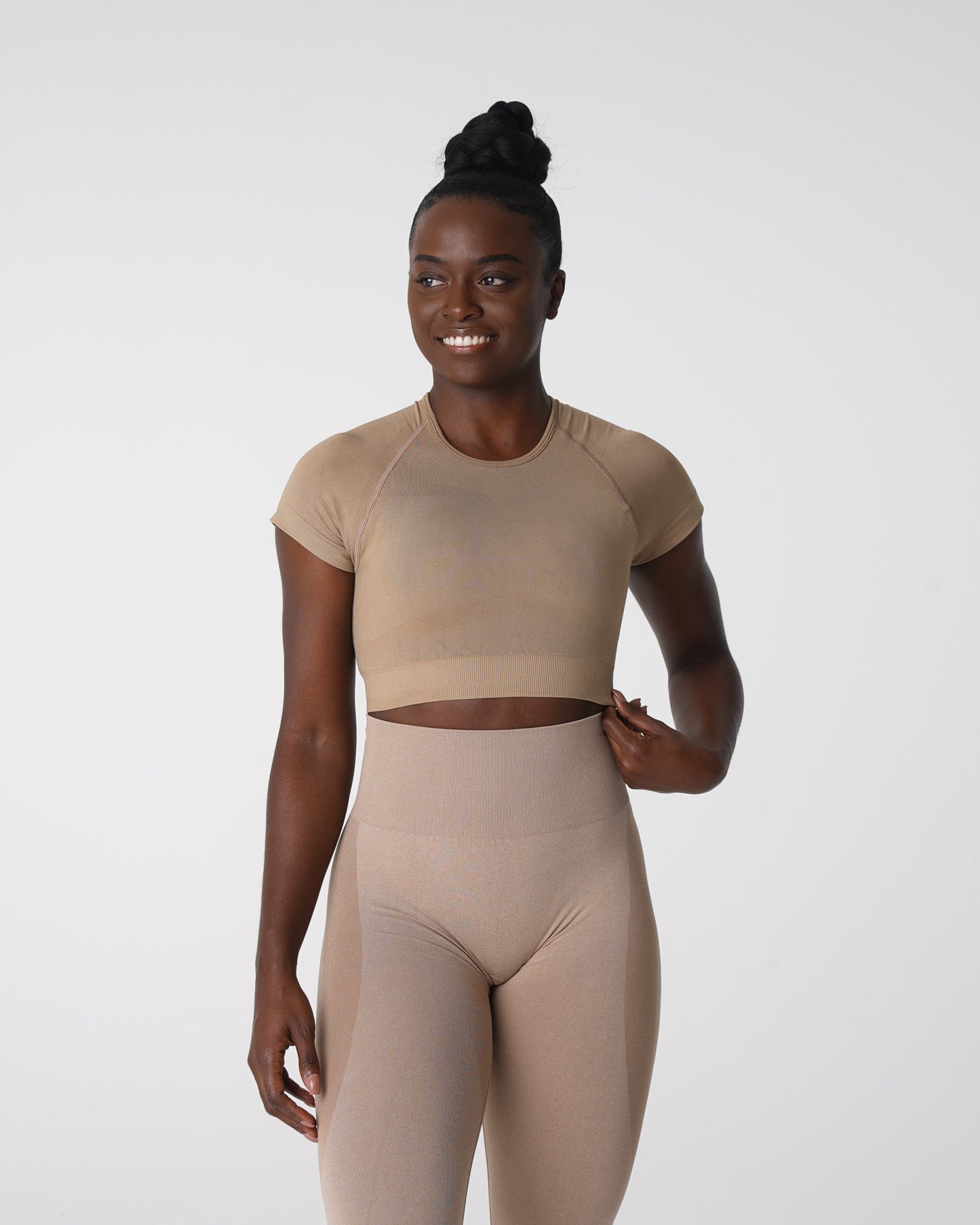 Women Beige Vortex Seamless Bra Top - NVGTN