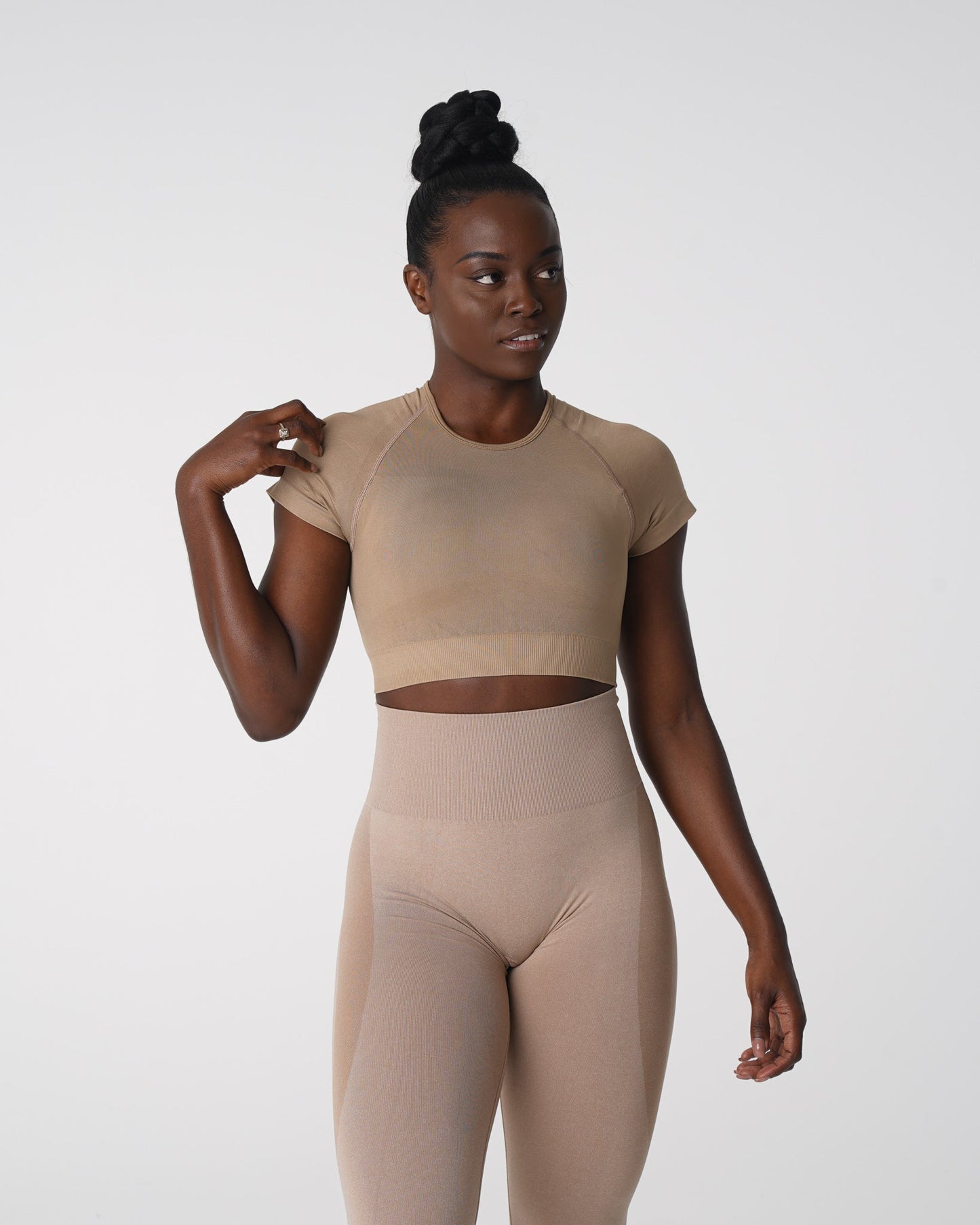 Women Beige Vortex Seamless Bra Top - NVGTN