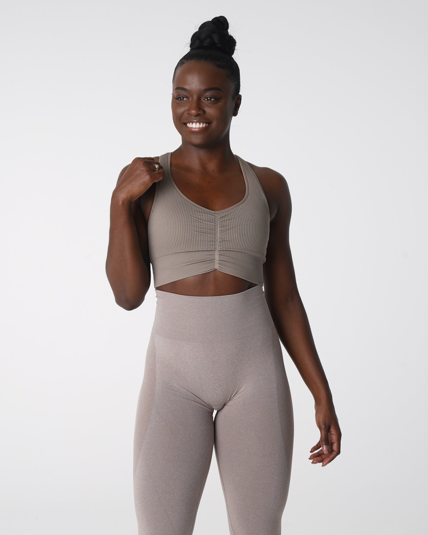 Women Taupe Cinched Seamless Bra - NVGTN