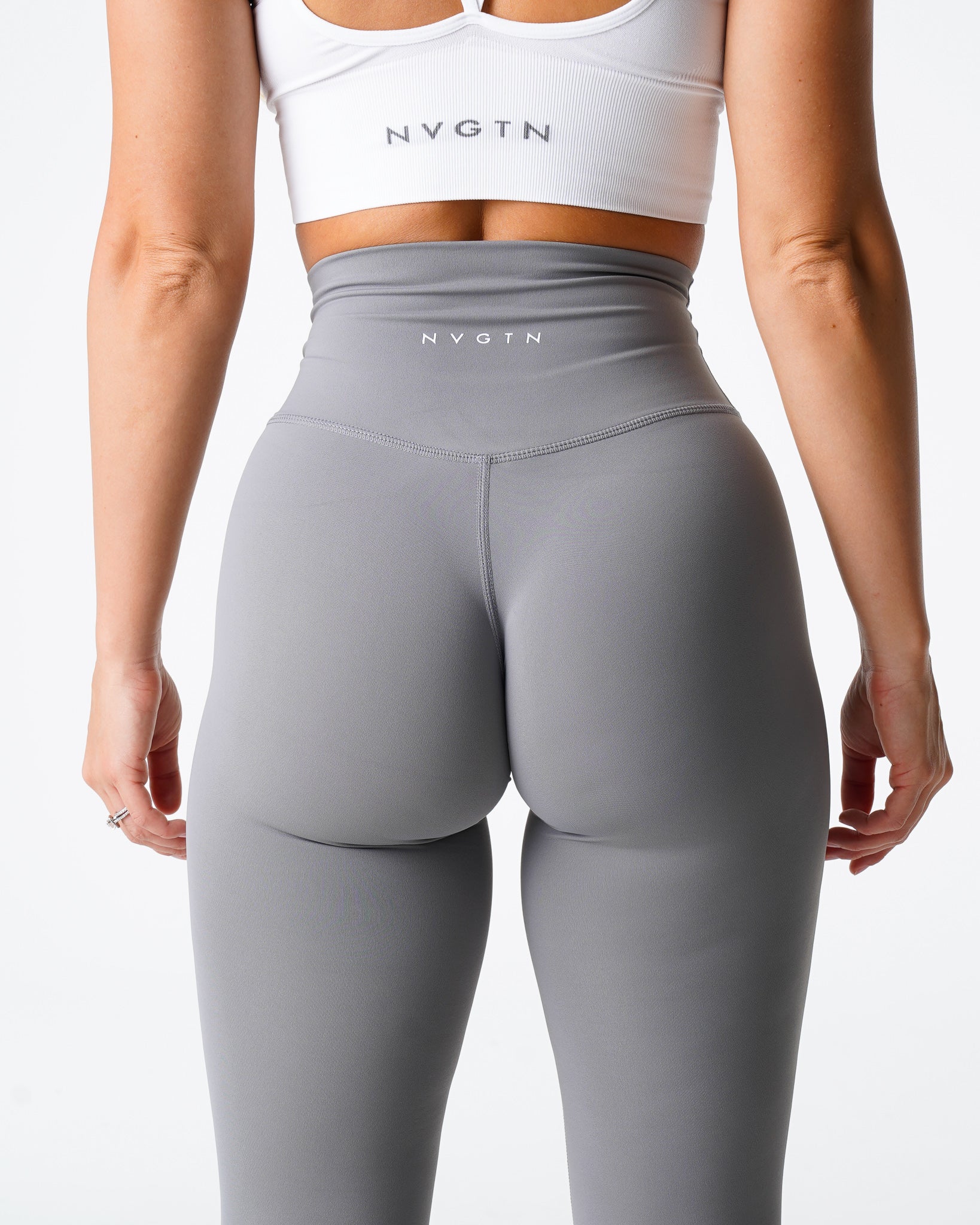 Women Grey Signature 2.0 Leggings - NVGTN