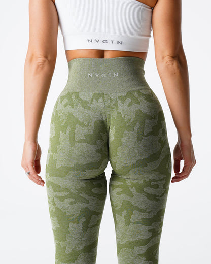 Women Meadow Camo Seamless Leggings - NVGTN