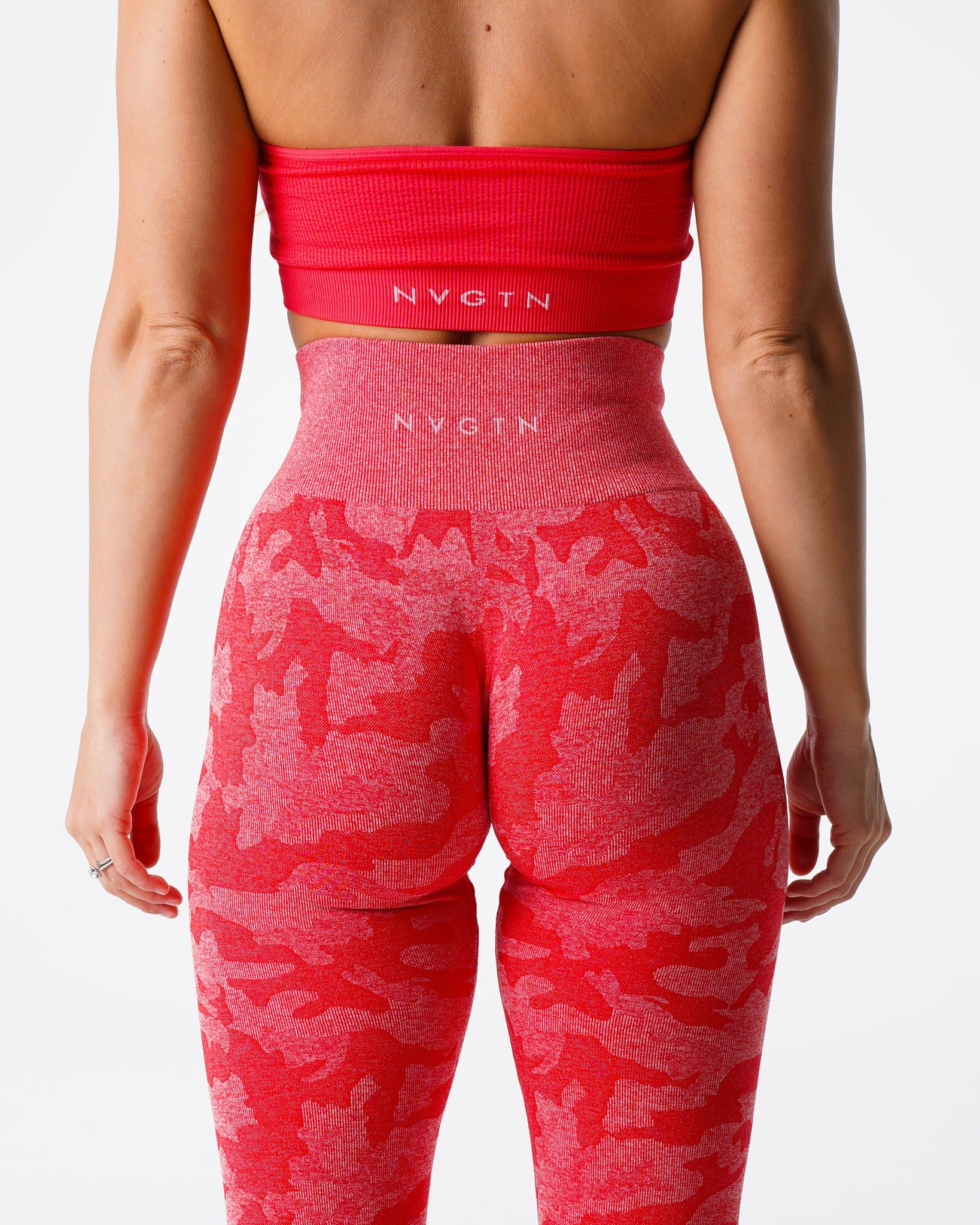 Women Candy Apple Camo Seamless Leggings - NVGTN
