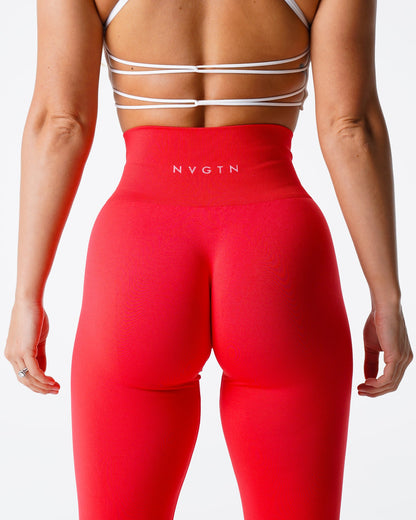 Women Scarlet Solid Seamless Leggings - NVGTN