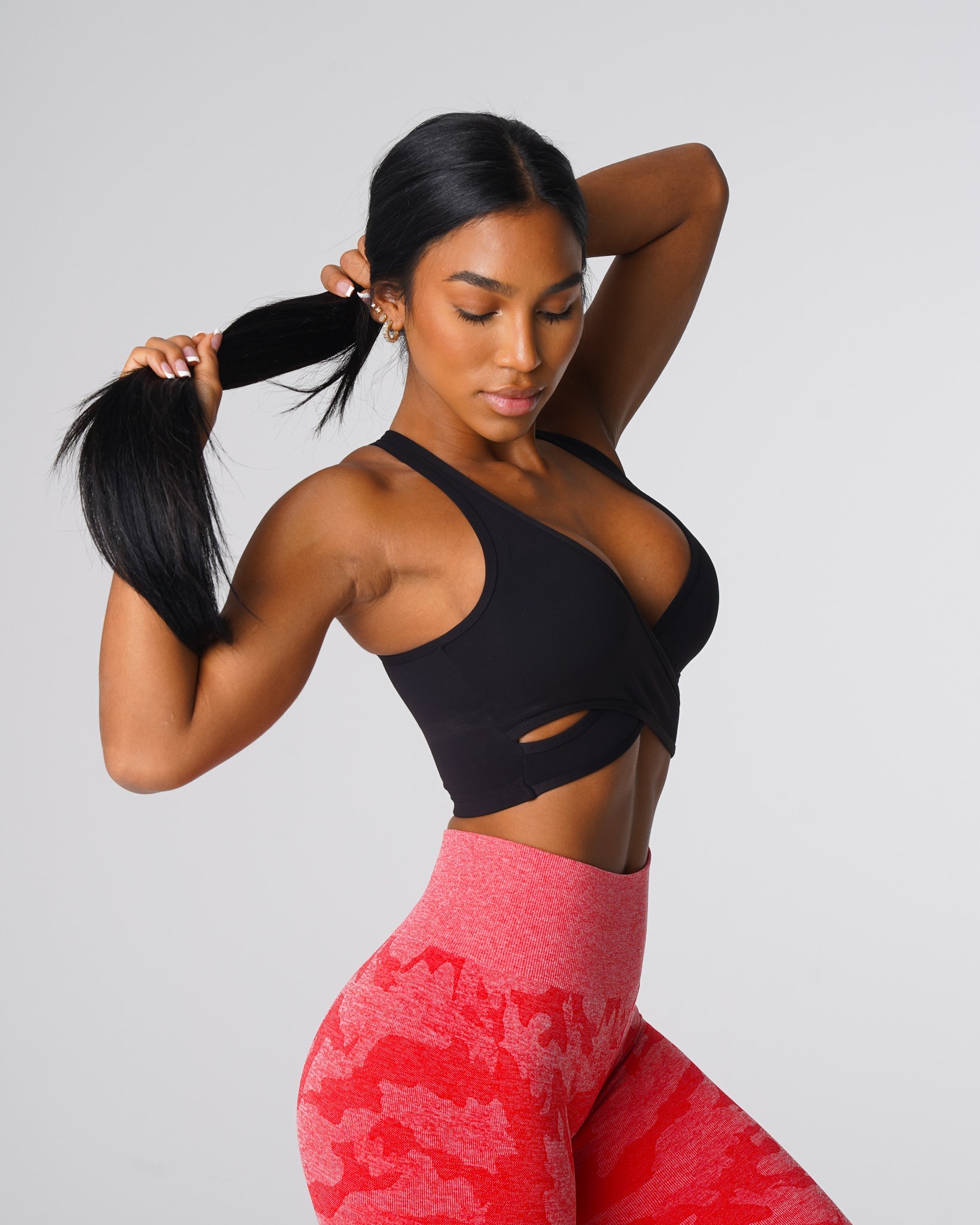 Women Black Radiance Bra - NVGTN