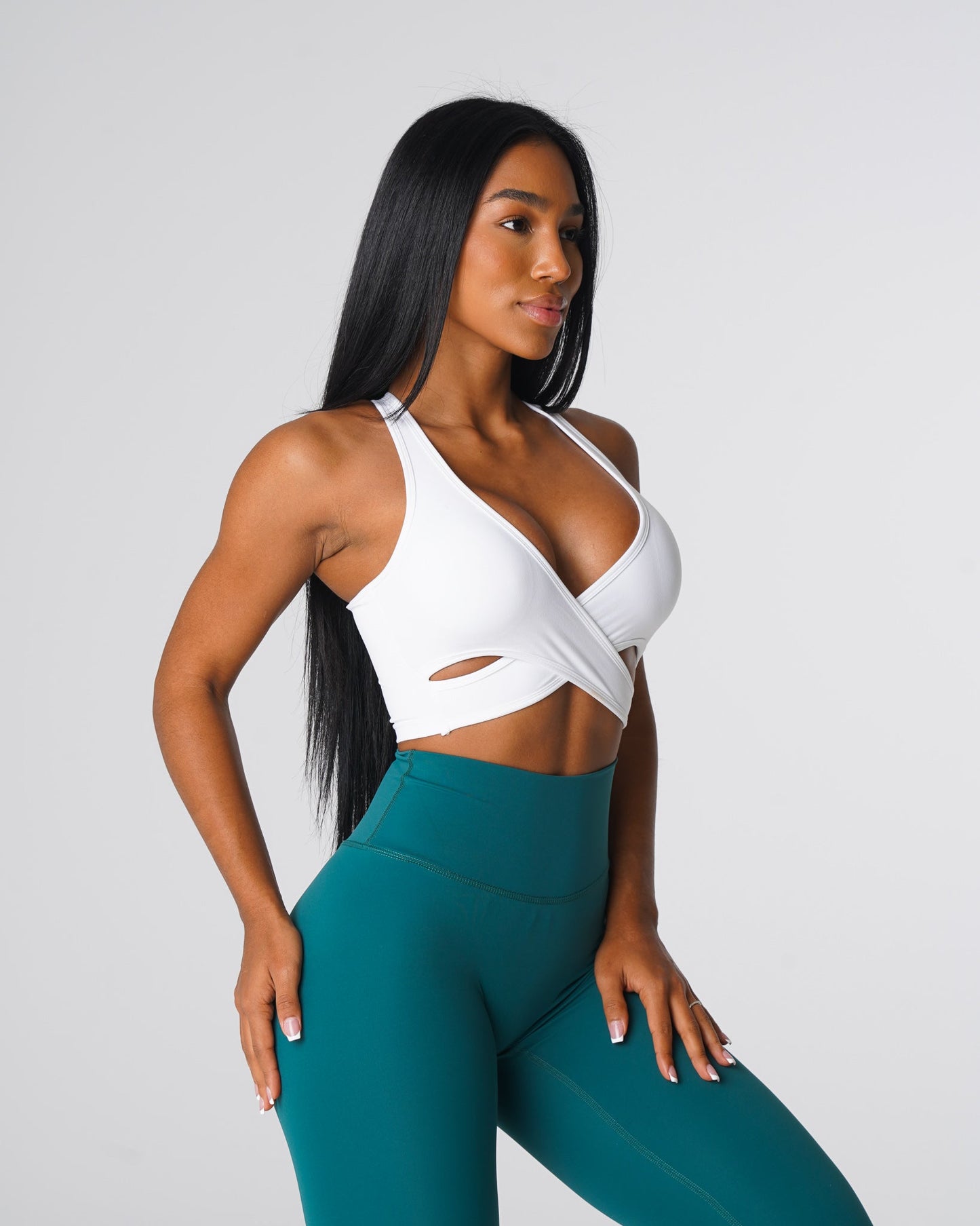 Women White Radiance Bra - NVGTN