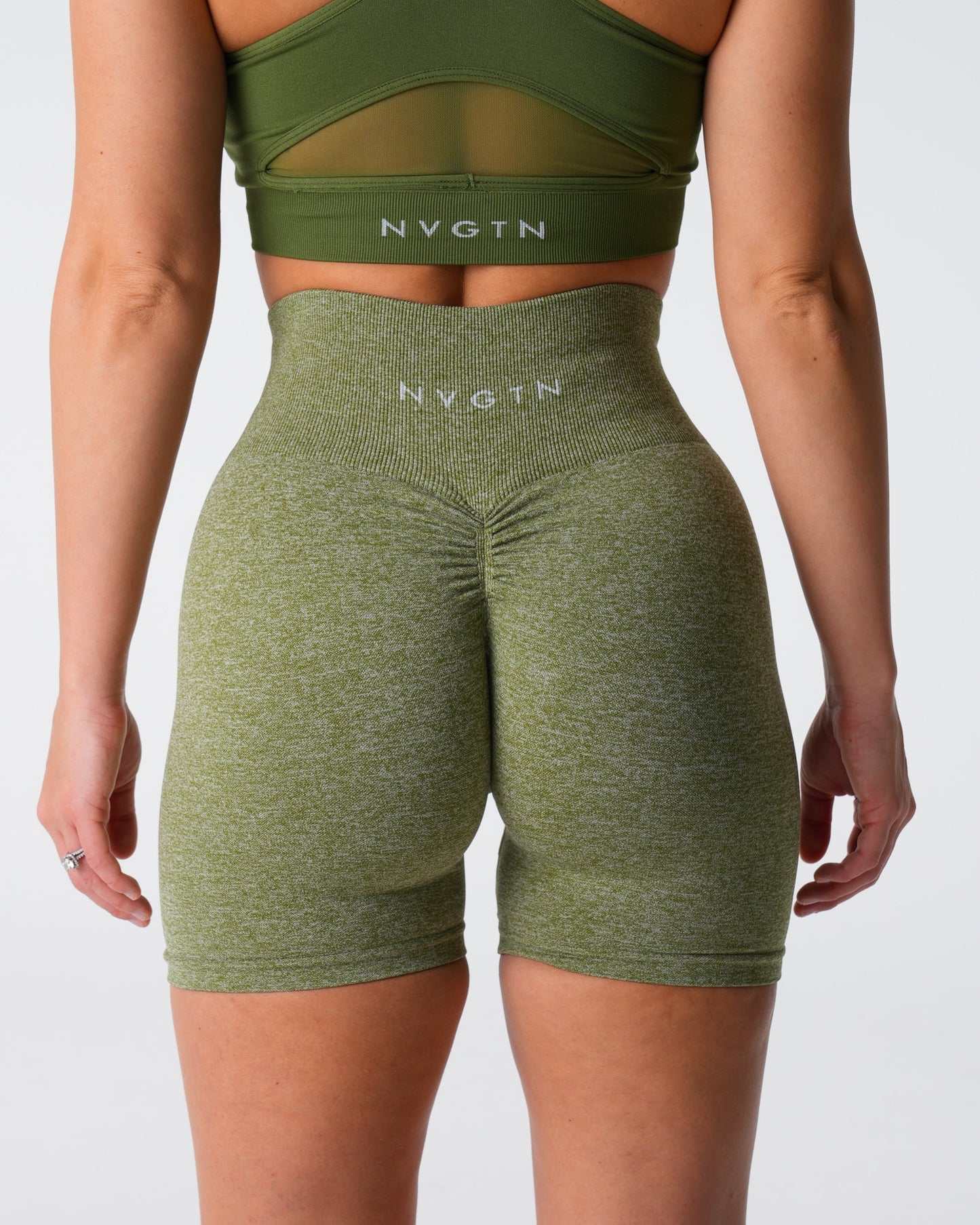 Women Meadow Scrunch Seamless Shorts - NVGTN