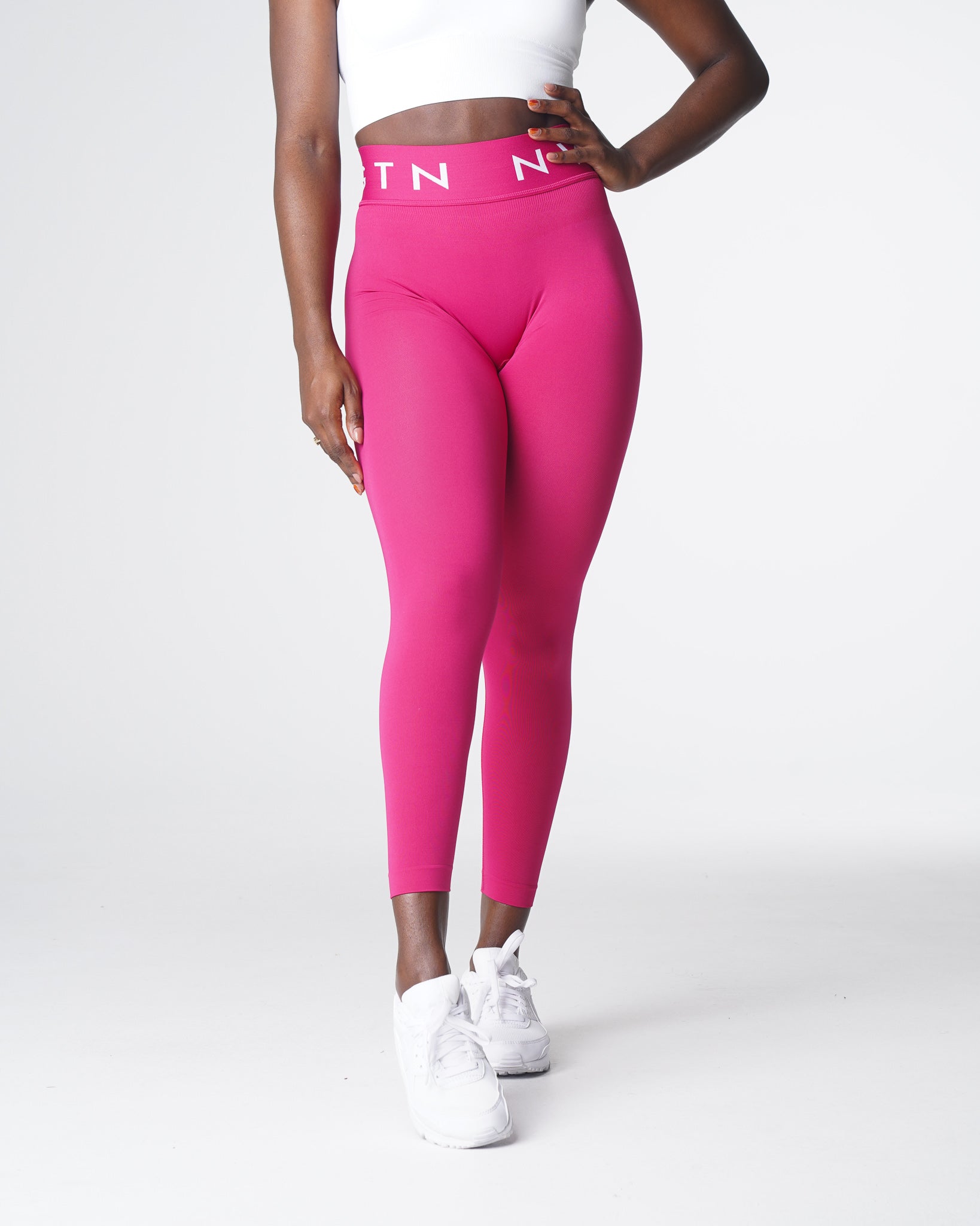 Women Cosmo Sport Seamless Leggings - NVGTN