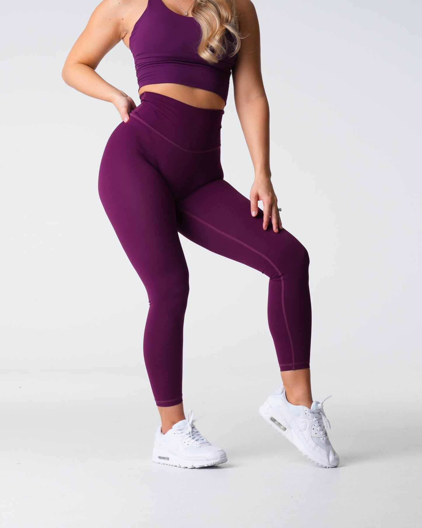 Women Plum Signature 2.0 Leggings - NVGTN