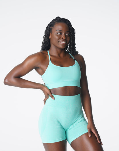 Women Mint Invincible Seamless Bra - NVGTN