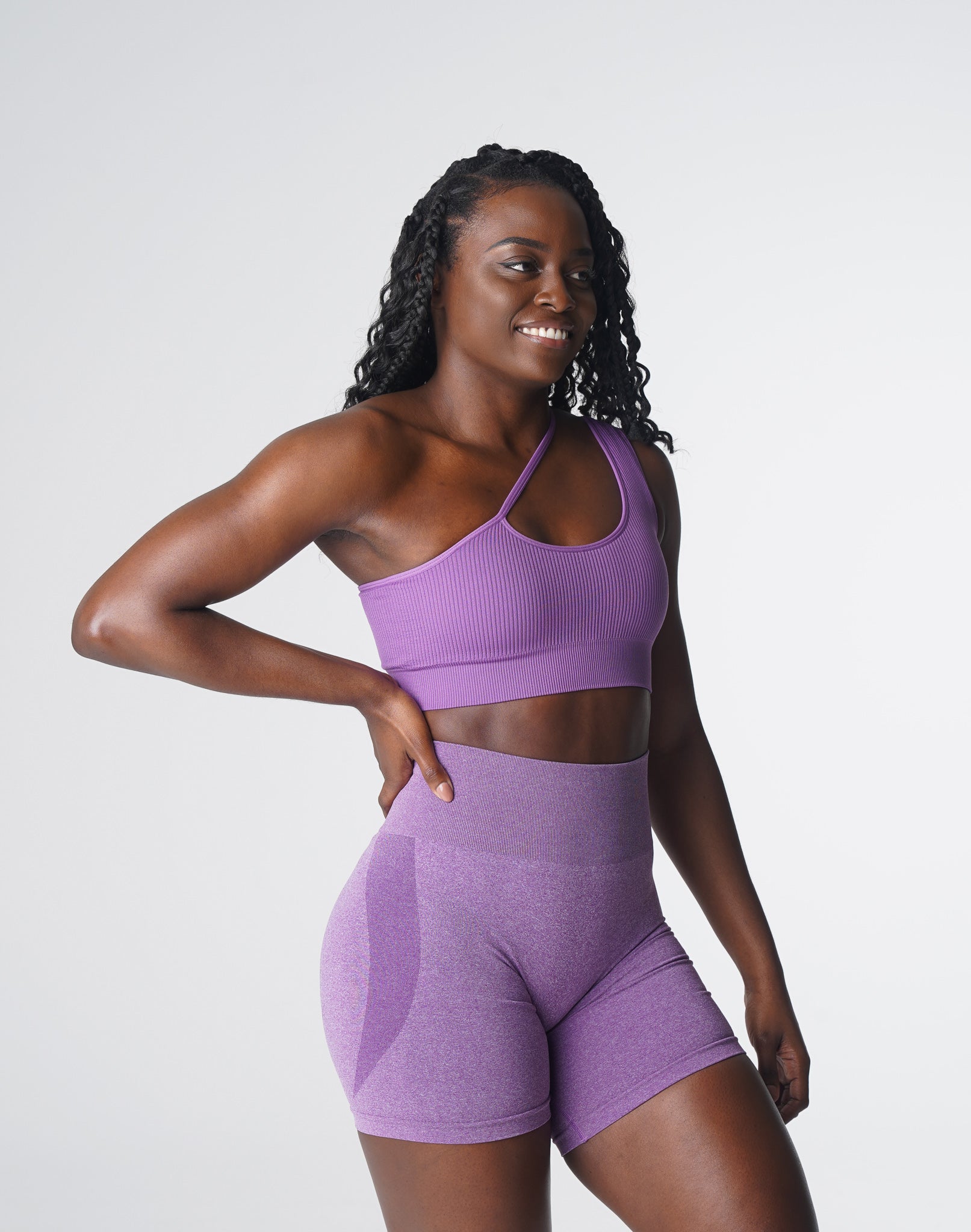 Women Violet Streamline Seamless Bra - NVGTN