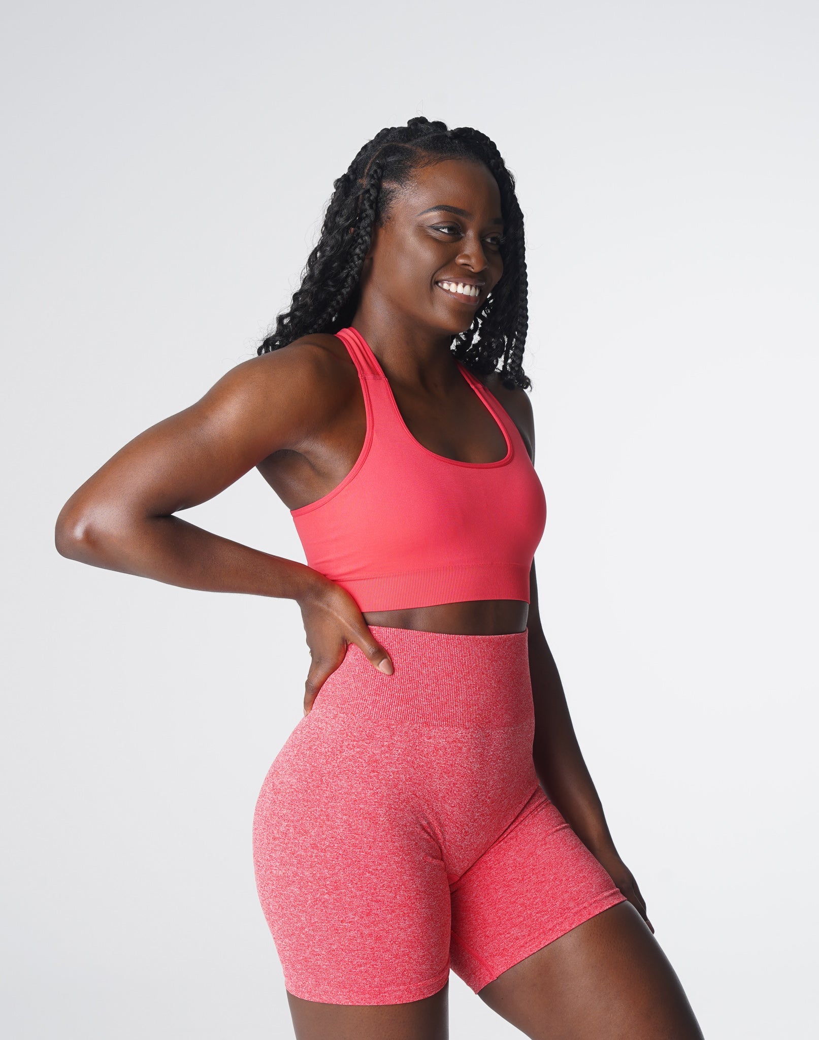 Women Candy Apple Surge Seamless Bra - NVGTN