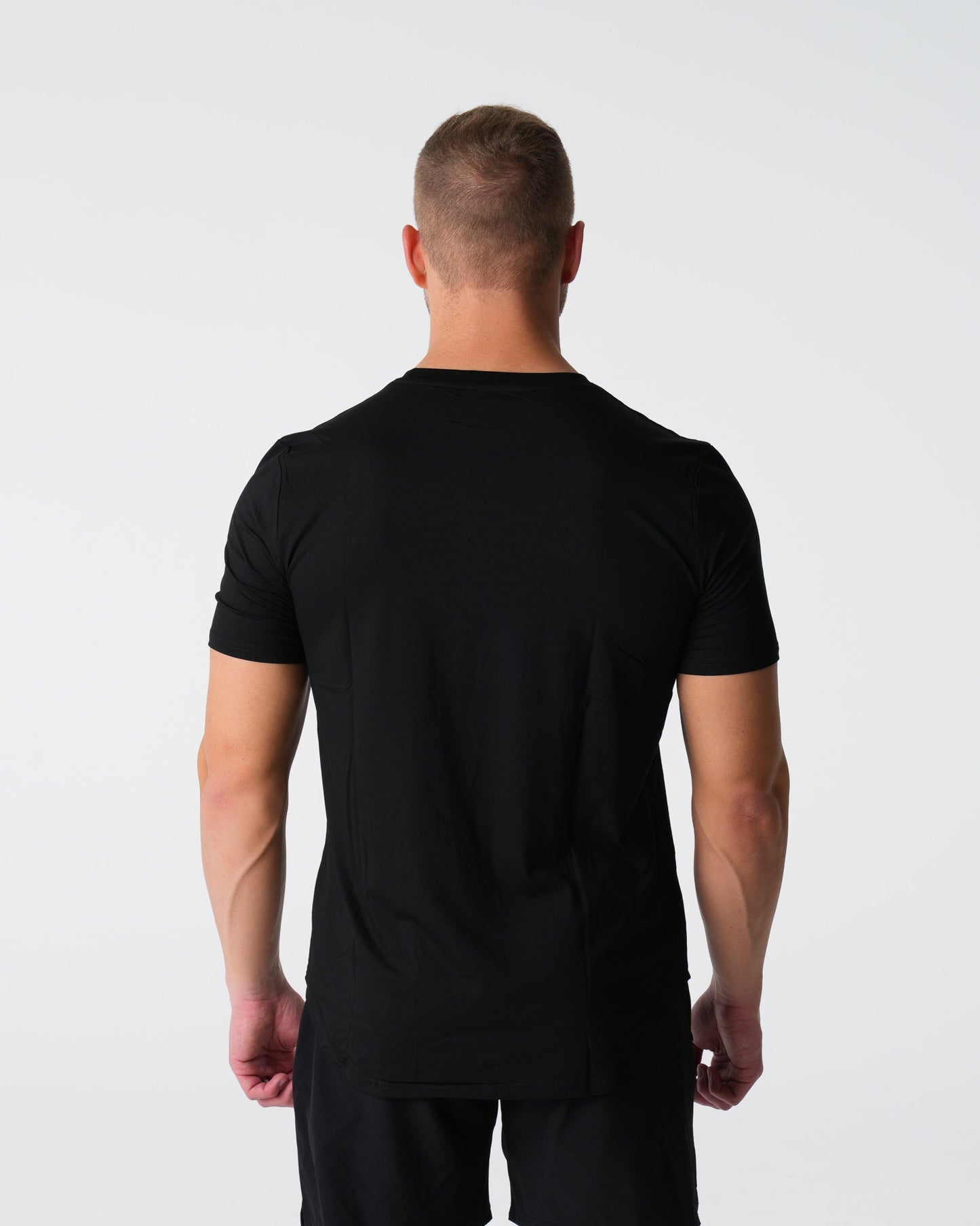 Men Black Tech Fitted Tee - NVGTN
