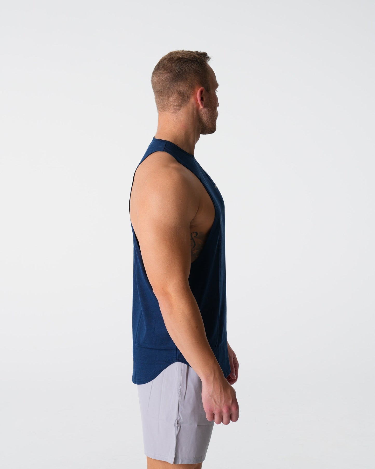 Men Navy Pulse Edge Tank - NVGTN
