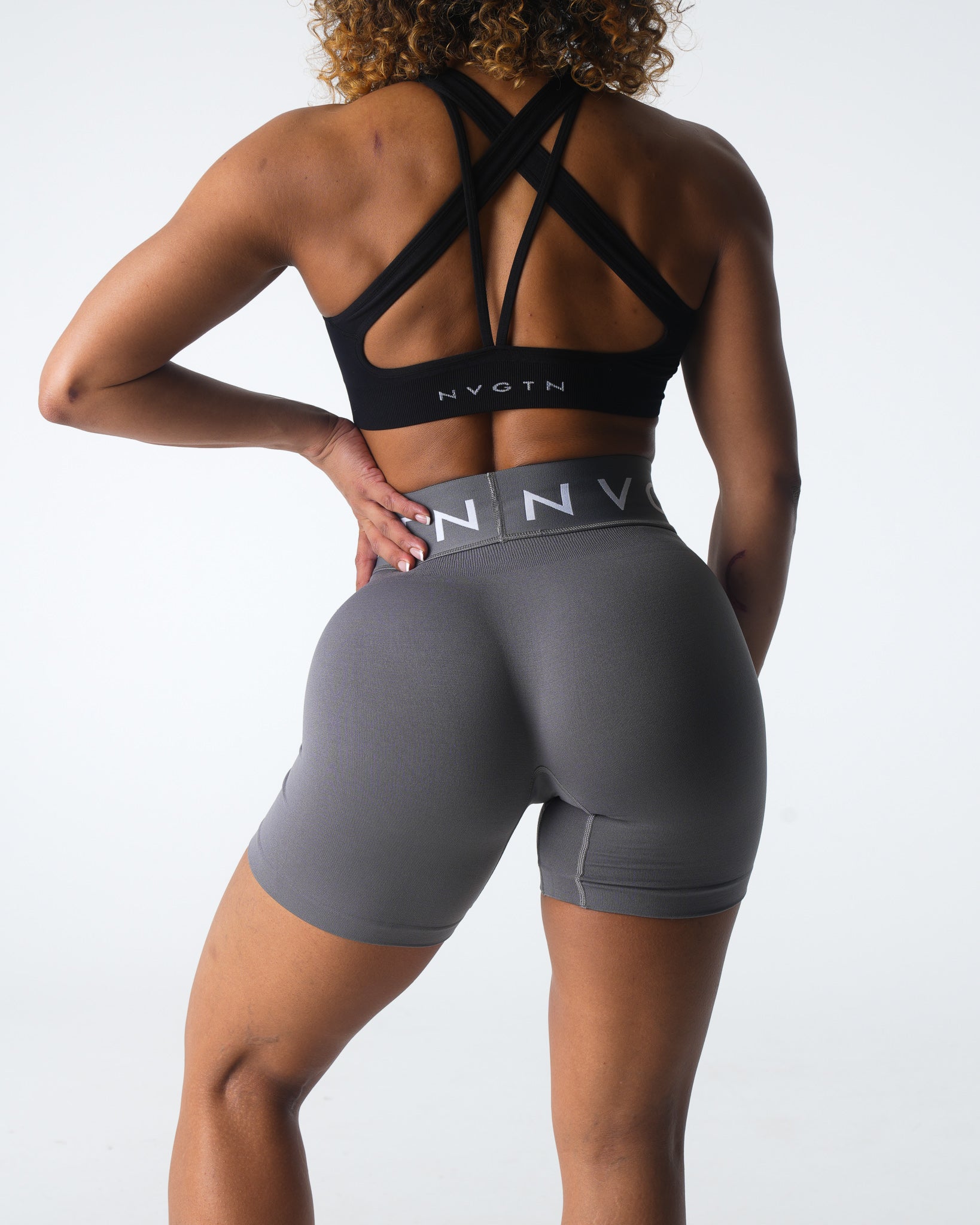 Women Charcoal Sport Seamless Shorts - NVGTN