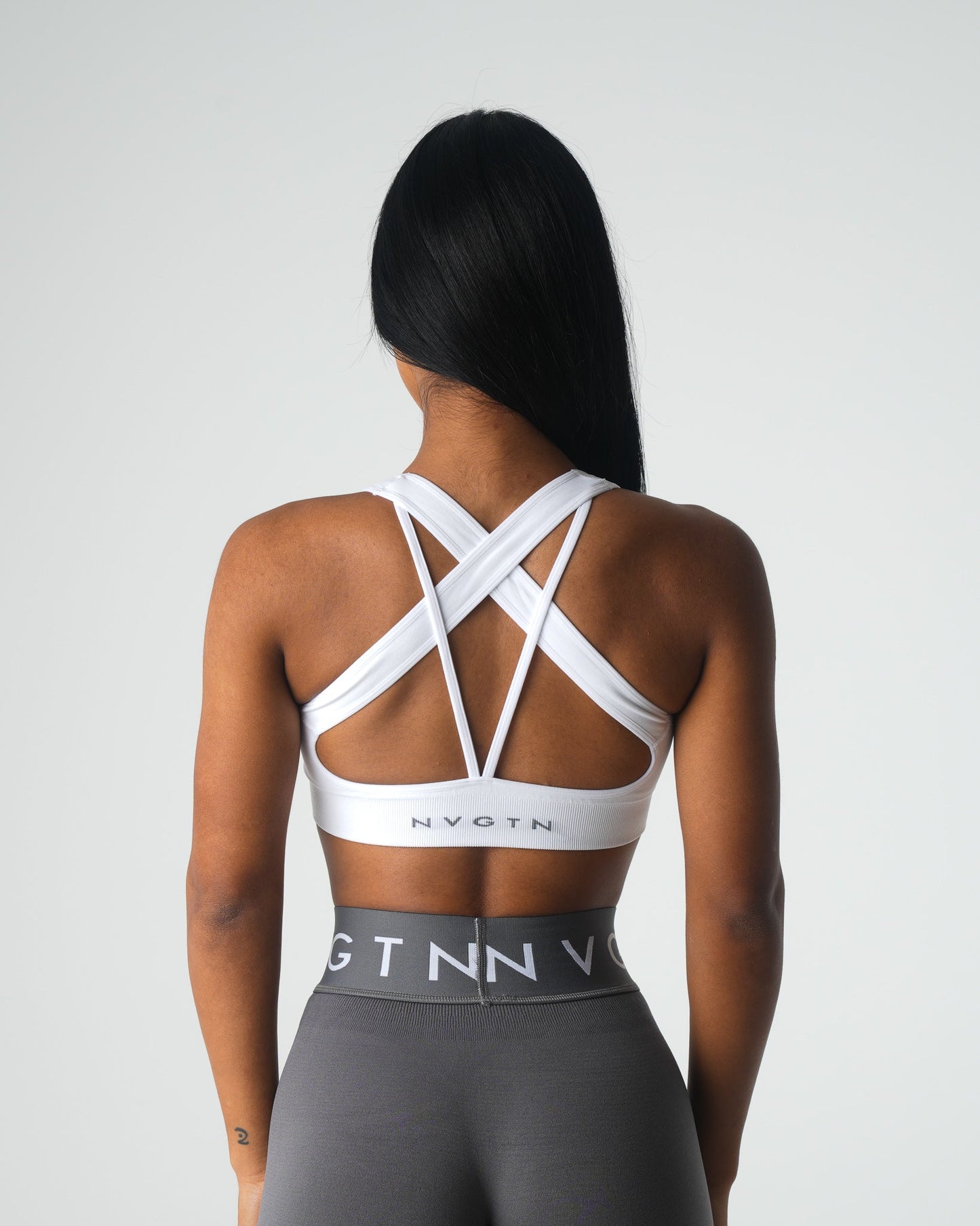 Women White Inspire Seamless Bra - NVGTN