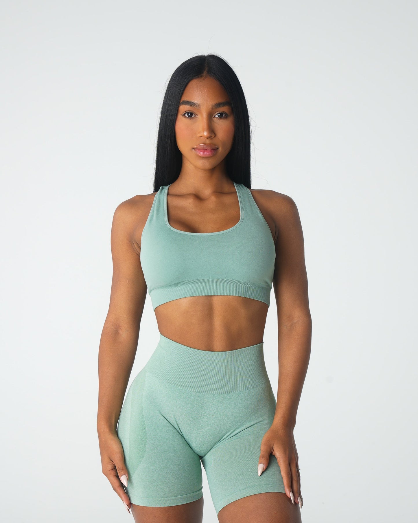 Women Sage Green Inspire Seamless Bra - NVGTN