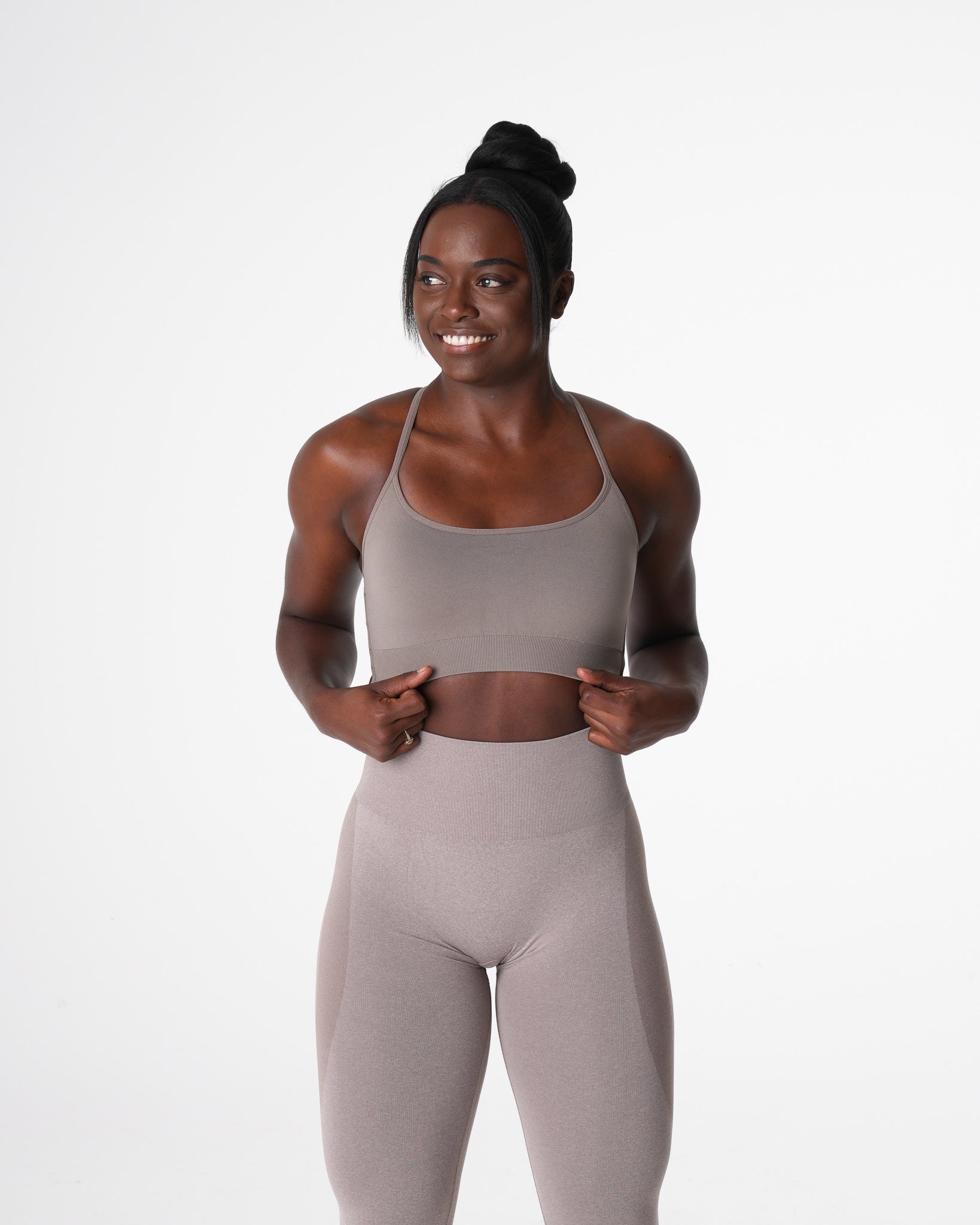 Women Taupe Invincible Seamless Bra - NVGTN