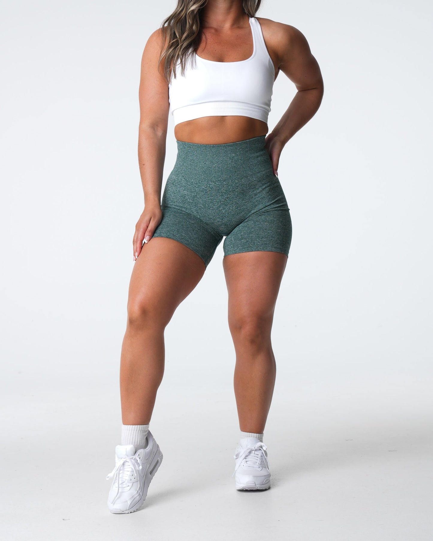 Women Forest Green Scrunch Seamless Shorts - NVGTN