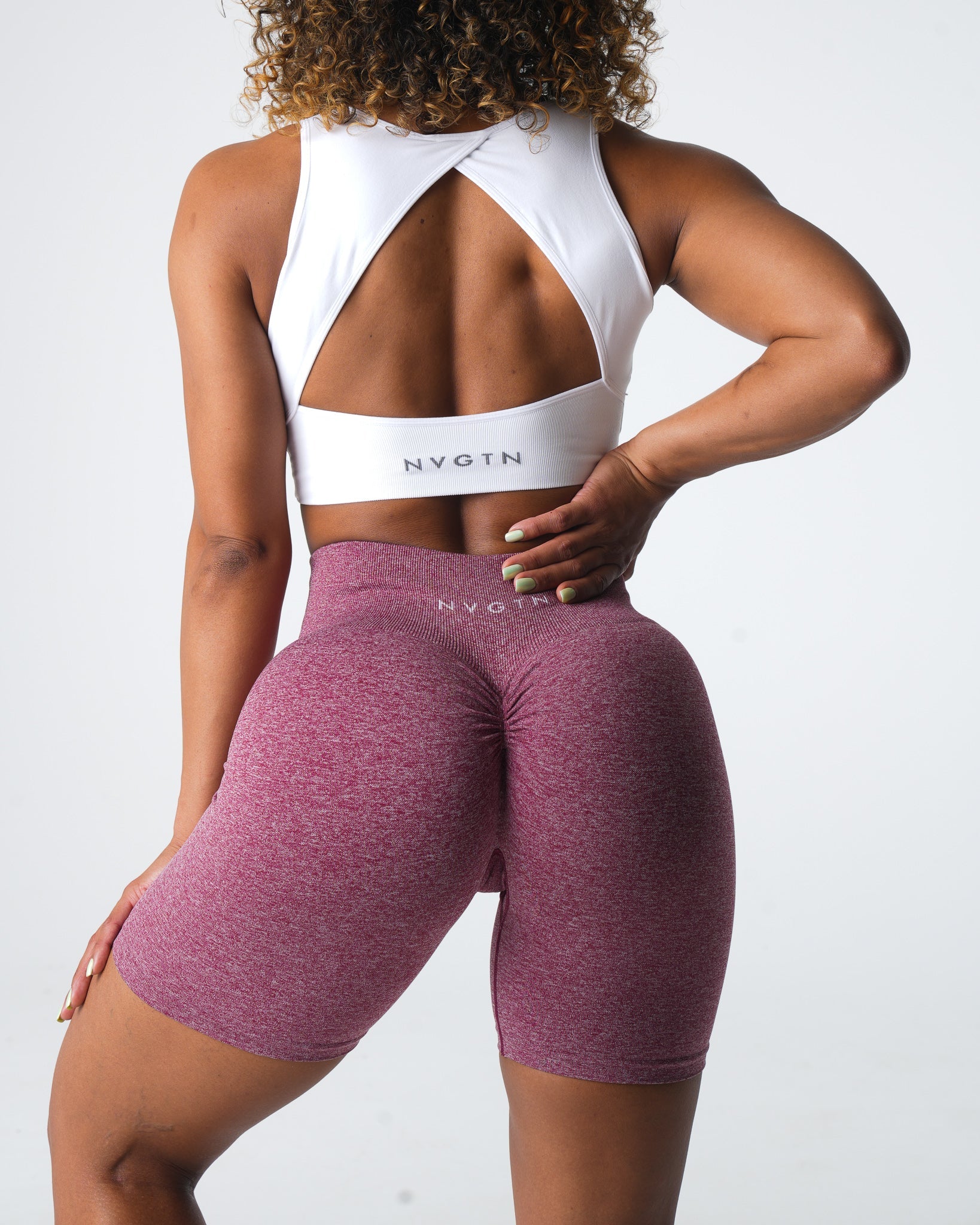 Women Maroon Scrunch Seamless Shorts - NVGTN