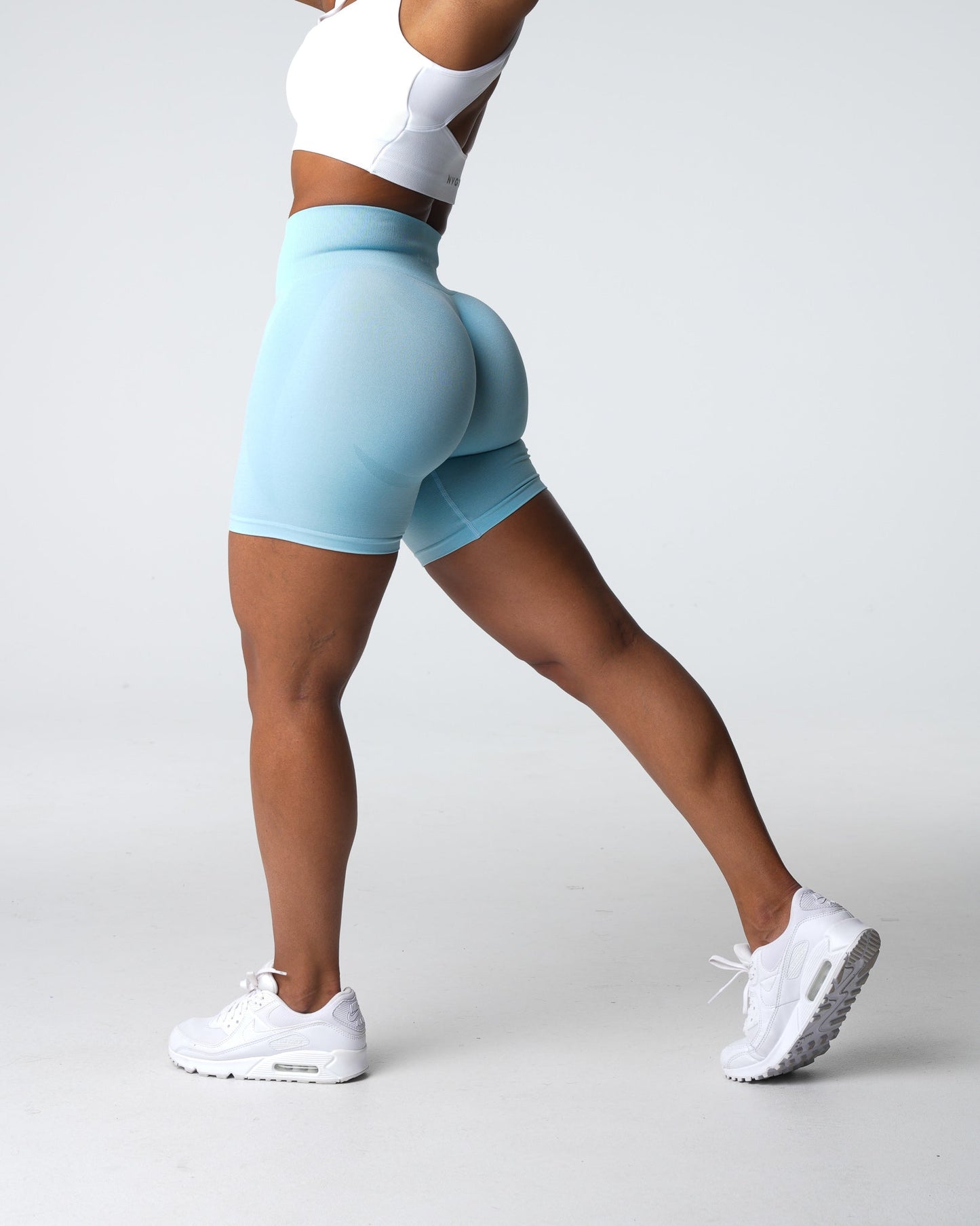 Women Pastel Blue Contour Seamless Shorts - NVGTN