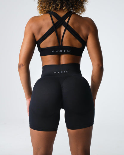 Women Black Contour 2.0 Seamless Shorts - NVGTN