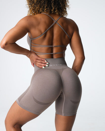 Women Taupe Contour 2.0 Seamless Shorts - NVGTN