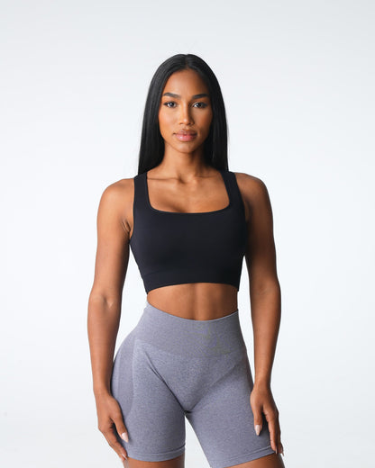 Women Black Empower Seamless Bra - NVGTN