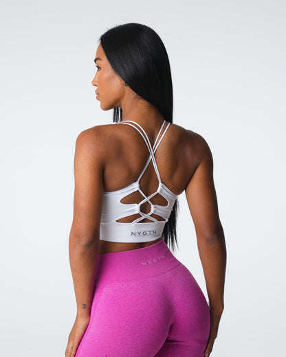 Women White Thrive Seamless Bra - NVGTN