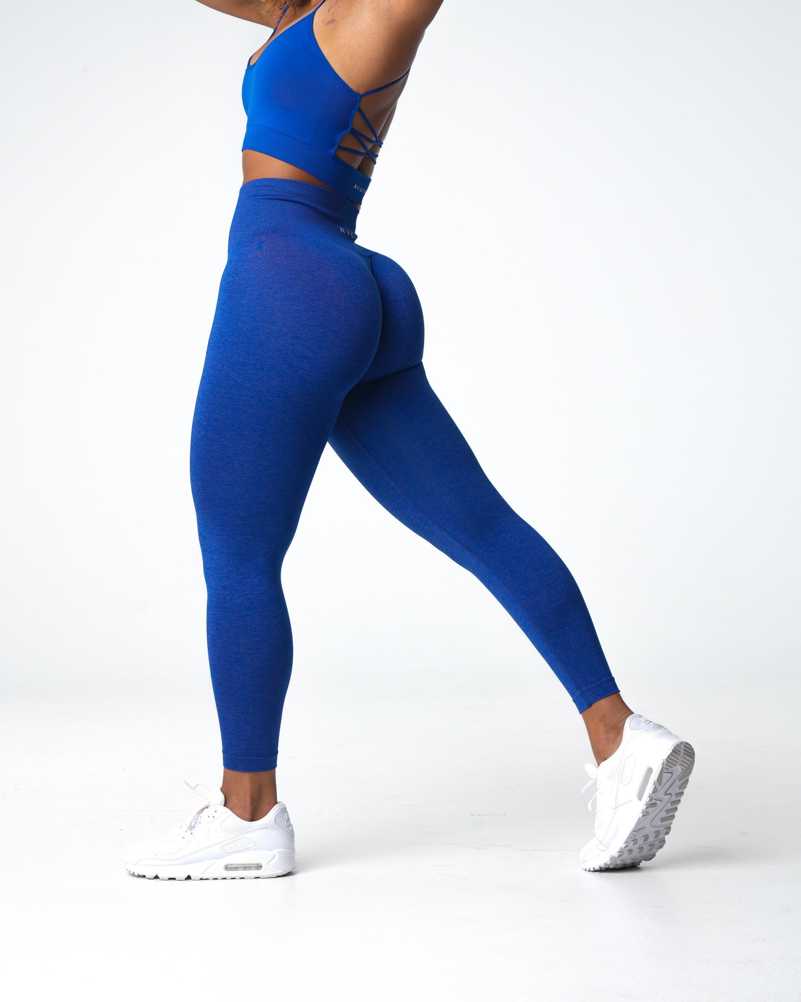 Women Azure Blue Shape Seamless Leggings - NVGTN