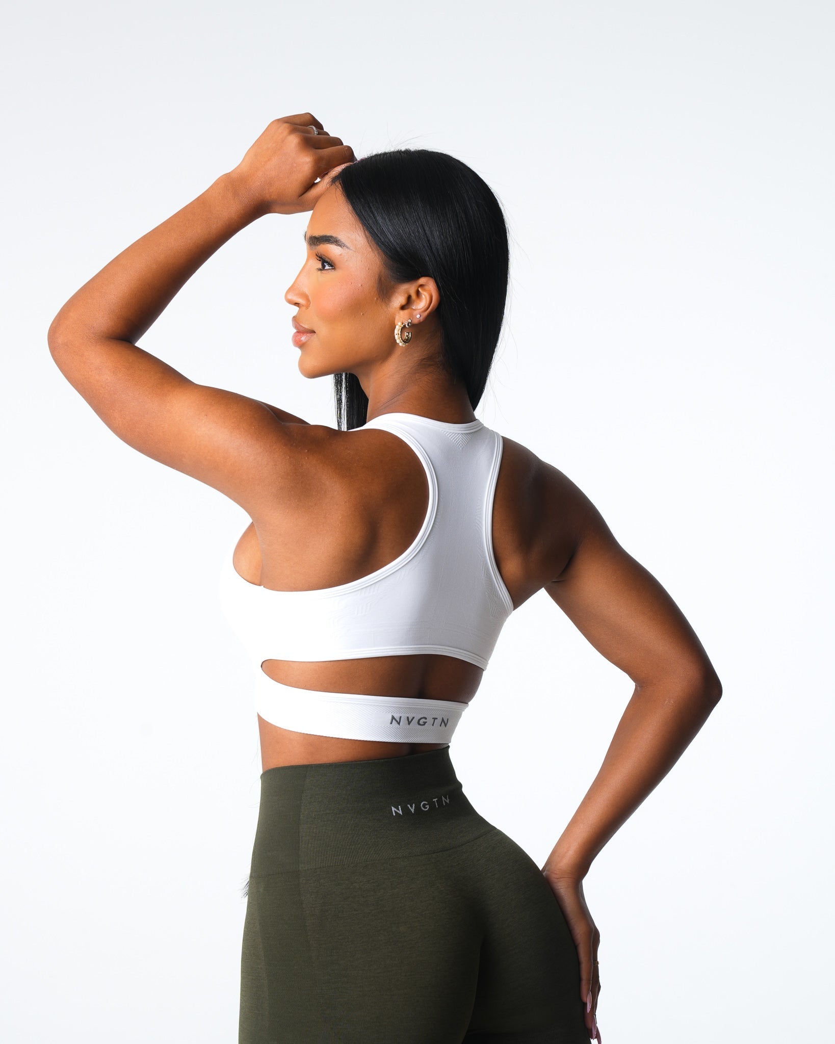 Women White Rise Seamless Bra - NVGTN