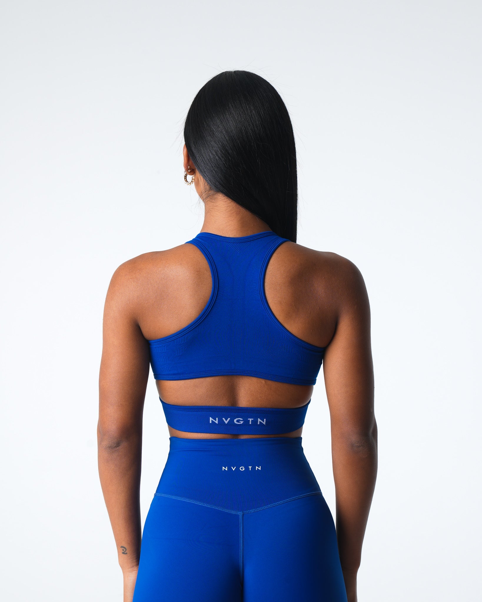 Women Sapphire Blue Rise Seamless Bra - NVGTN