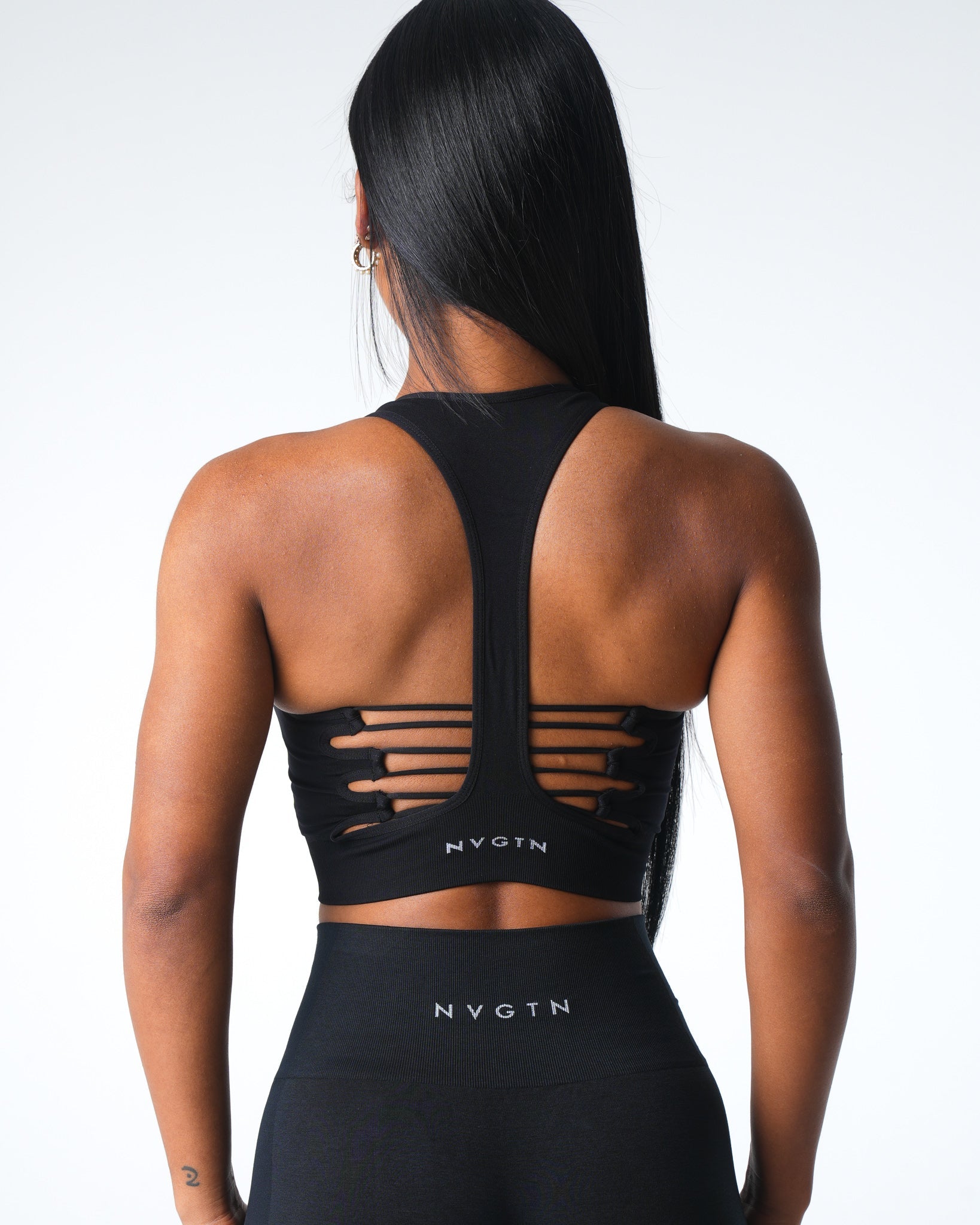 Women Black Resilience Seamless Bra - NVGTN