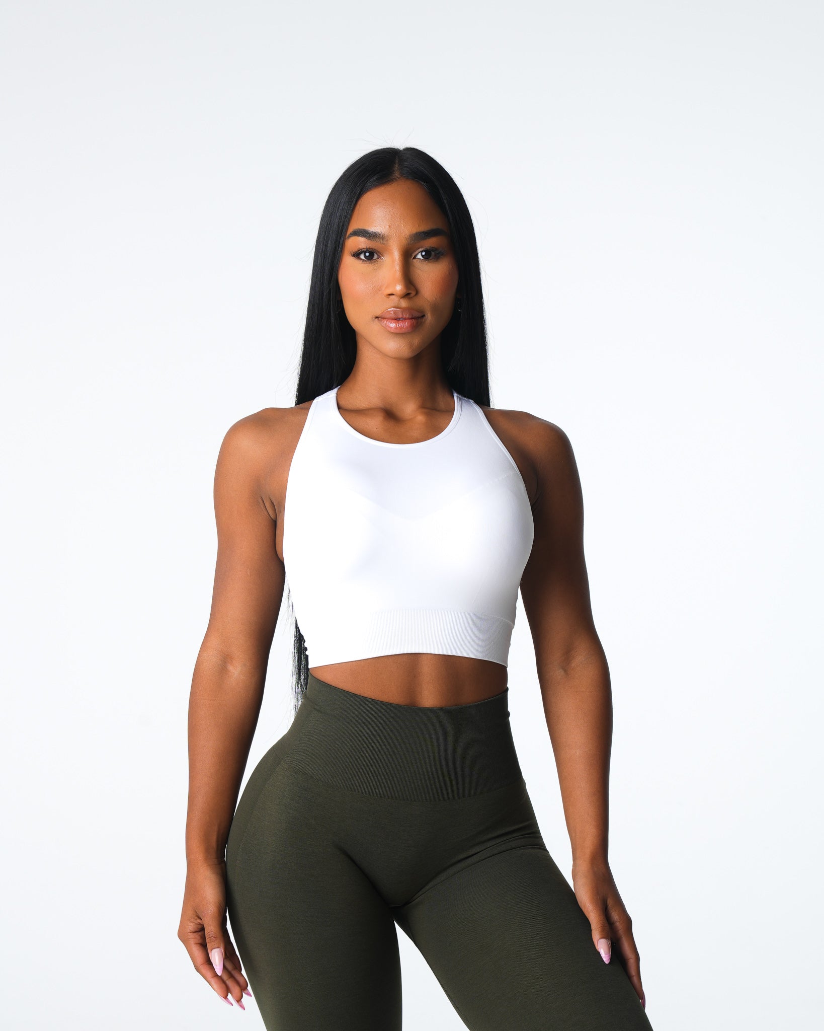 Women White Resilience Seamless Bra - NVGTN